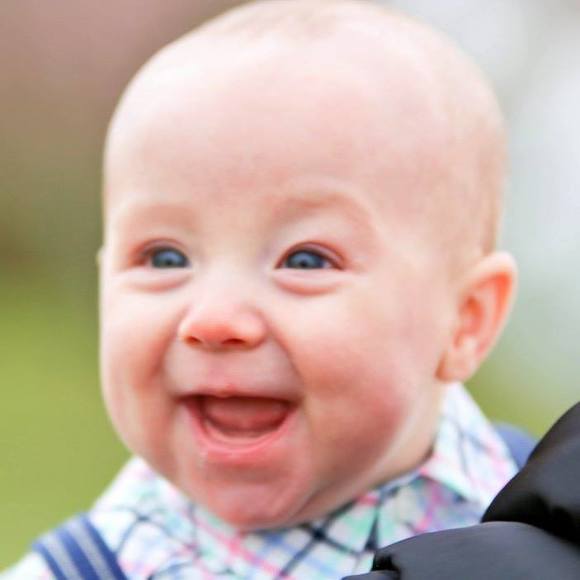 Meet your Posher, Sarah - Picture 1 of 1